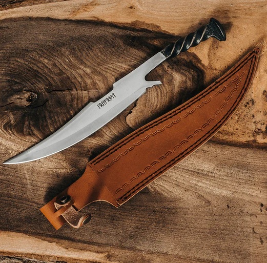 Traditionnel couteau scramasaxe viking