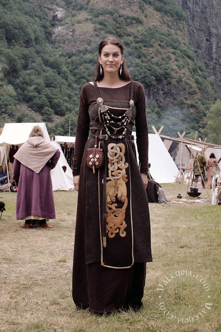 Vêtements pour les femmes vikings
